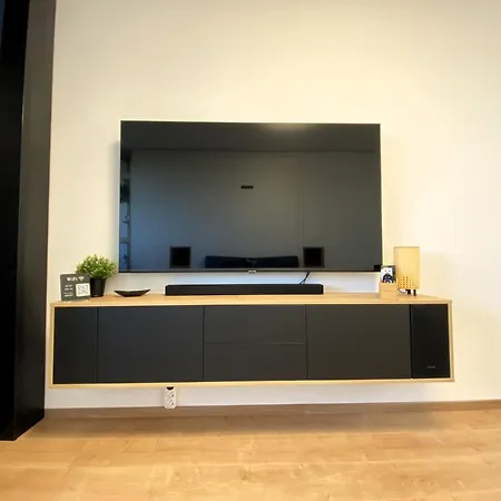 G604 - Panoramas, Felujitott, Teljesen Felszerelt Lakas *