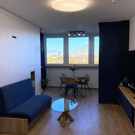 G604 - Panoramas, Felujitott, Teljesen Felszerelt Lakas Διαμέρισμα Székesfehérvár