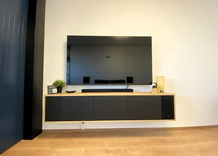 G604 - Panoramas, Felujitott, Teljesen Felszerelt Lakas *